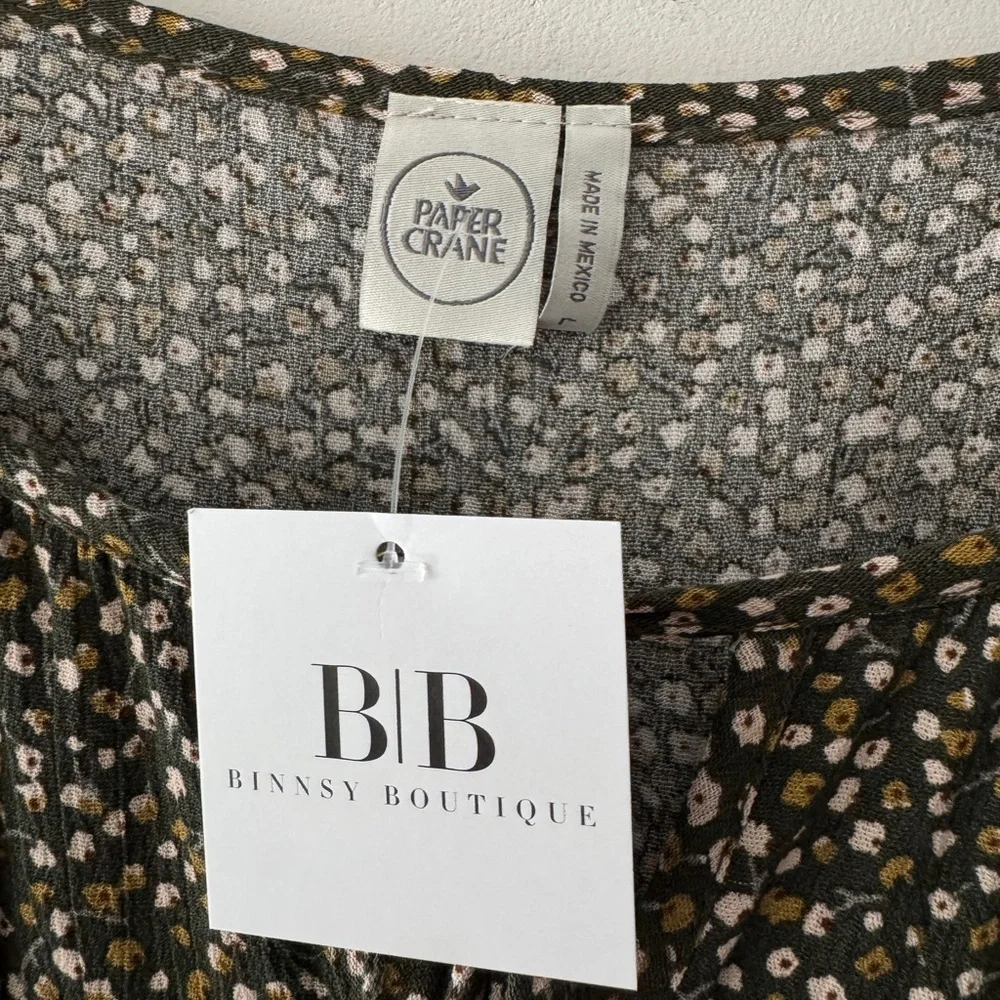 NEW!! Paper Crane Adorable Green Floral Long Sleeve Elastic Waist Mini Dress - Picture 7 of 8